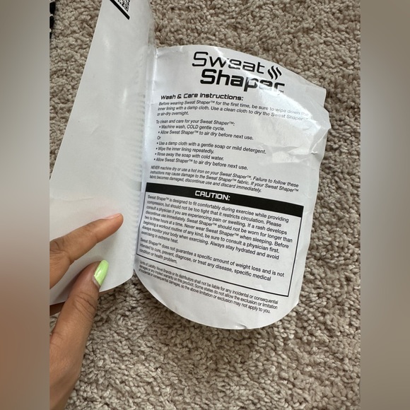 Mens Sweat Shaper Accelerates Natural Body Heat Instantly Shapes and Slims - Picture 7 of 9